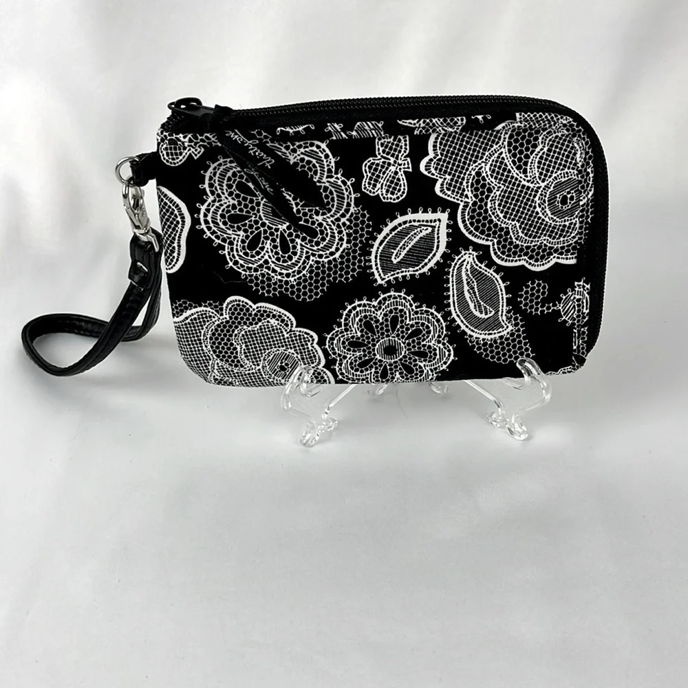 Thirty One Floral Paisley Wristlet Wallet ID Holder Organizer Black White
